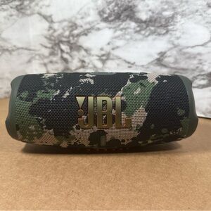 JBL Green and Black Portable Speaker with Camouflage Design